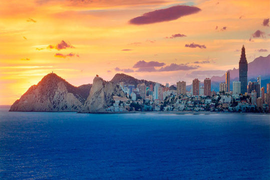 Especial Benidorm 6/12: 4 noches de apartamento ¡Para 4 personas!